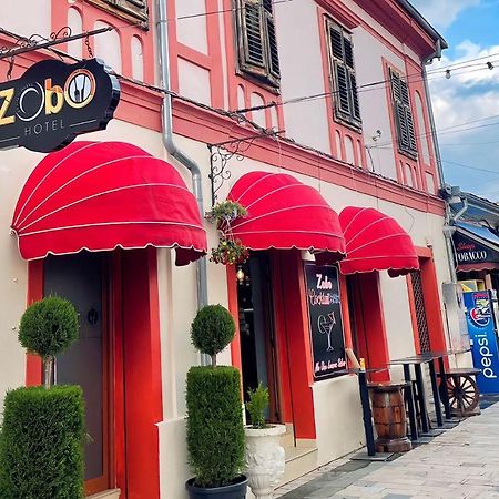 Zobo Hotel Shkodër エクステリア 写真