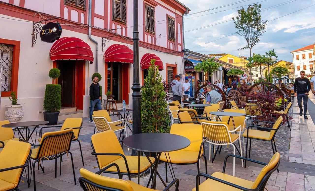Zobo Hotel Shkodër エクステリア 写真